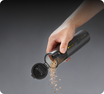 Aufklappbarer 
Staubbehälter - 